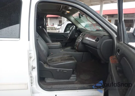 2010 Chevrolet Silverado 1500 Ltz из США, поврежденный, VIN 3GCXKTE23AG268364